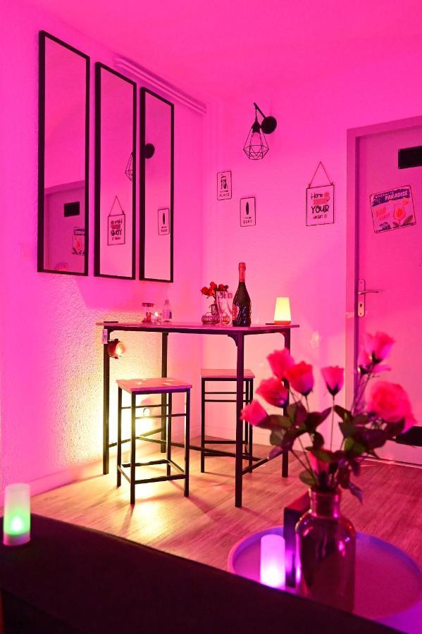 Luxe Sauna Privatif Et Grand Bain Jacuzzi A Deux A Biscarosse Plage Pour Nuit Romantique Avec Decoration Led Et Bougies Biscarrosse Exterior foto