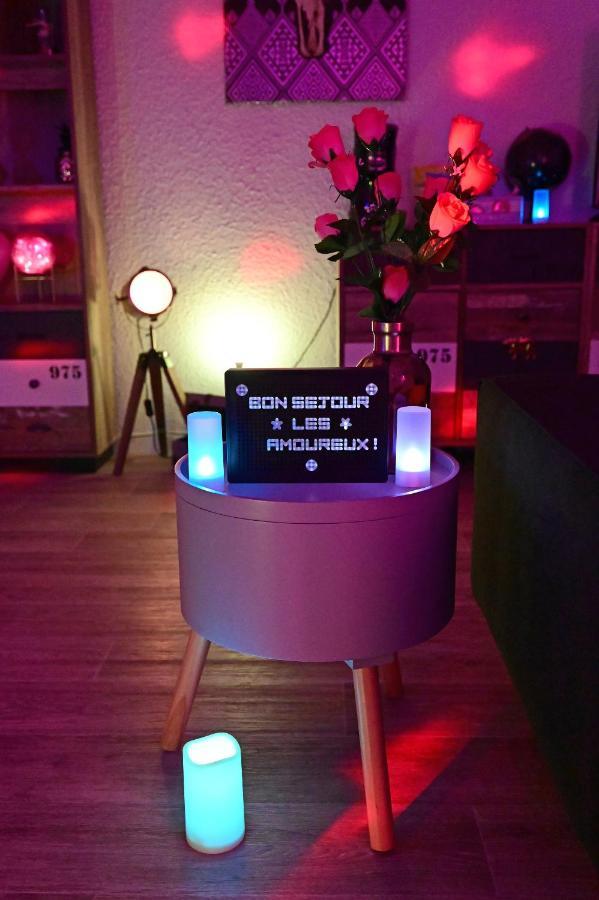 Luxe Sauna Privatif Et Grand Bain Jacuzzi A Deux A Biscarosse Plage Pour Nuit Romantique Avec Decoration Led Et Bougies Biscarrosse Exterior foto